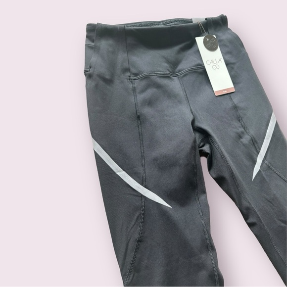 Calia, Reflective Run Tight 7/8 Legging - Picture 2 of 6